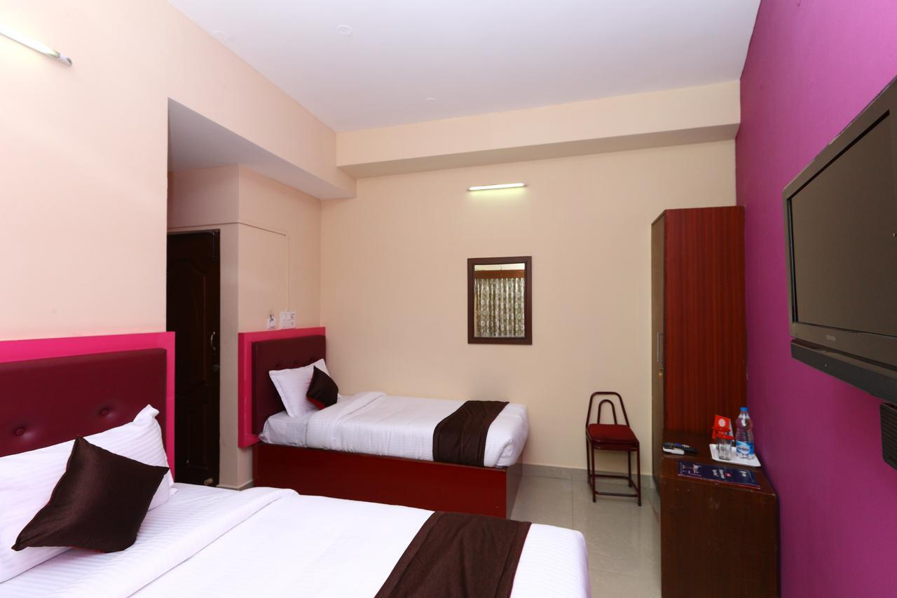 Oyo 8410 Rajeswari Tower Hotel Chennai Eksteriør billede