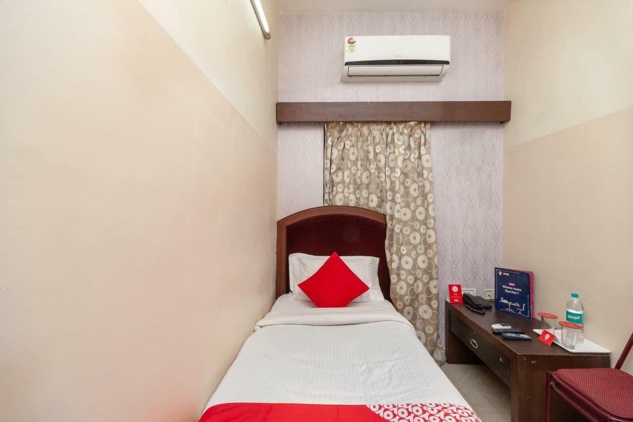 Oyo 8410 Rajeswari Tower Hotel Chennai Eksteriør billede