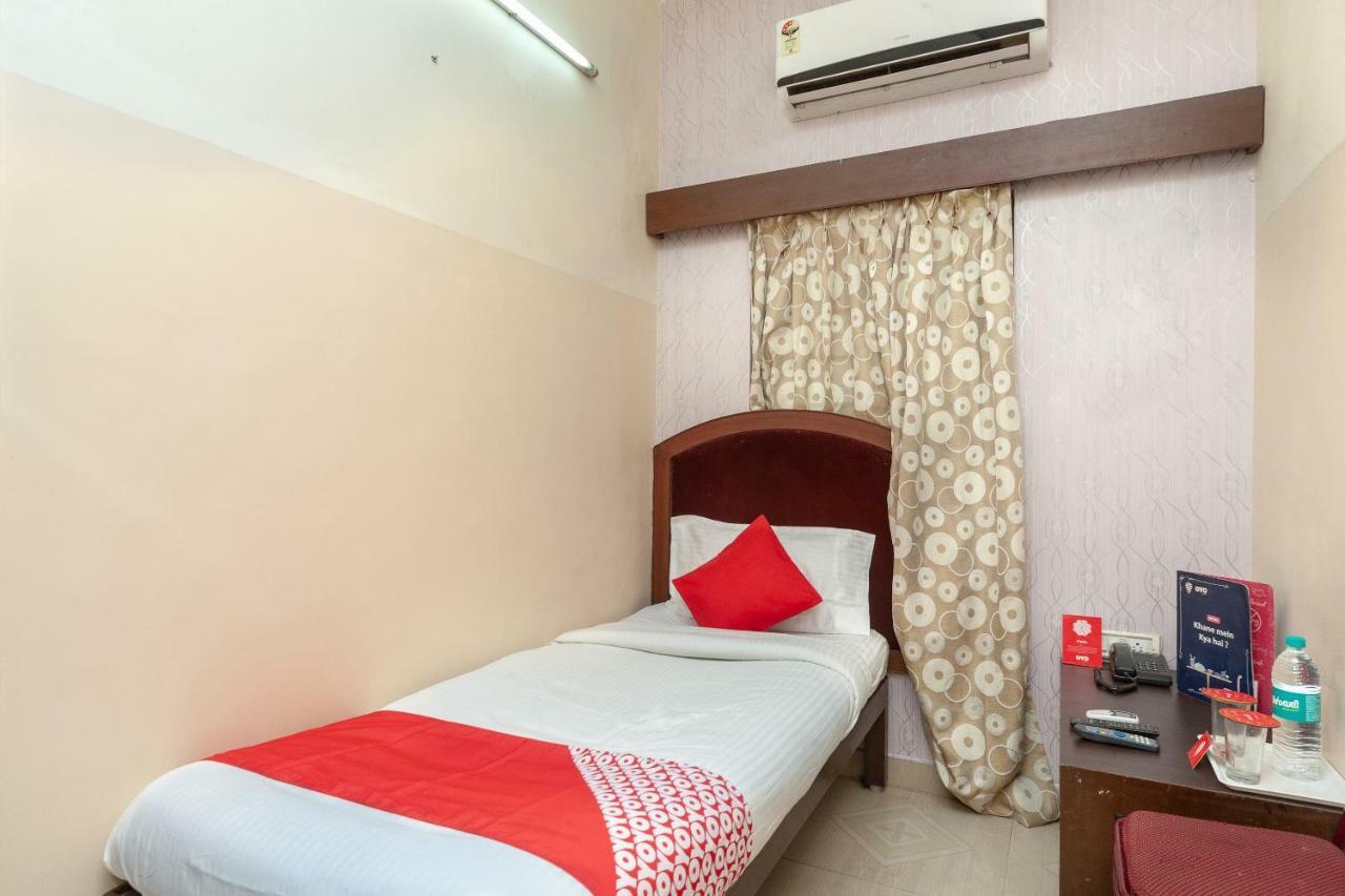 Oyo 8410 Rajeswari Tower Hotel Chennai Eksteriør billede